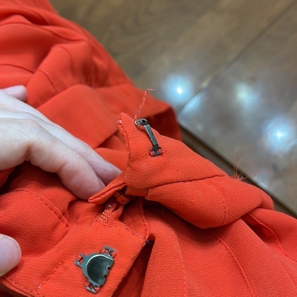 BCBG MAX AZRIA BRIGHT POPPY BONITA PLEATED MIDI CHIFFON SKIRT size 0 - Picture 13 of 13